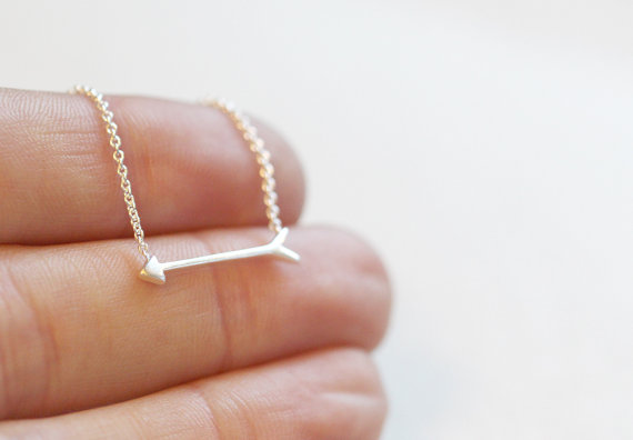 30PCS- N067 Gold Silver Simple Tiny Horizontal Arrow Necklaces for Men Cute Long Arrow Necklace Stick Necklace Jewelry for Women
30PCS- N067 Gold Silver Simple Tiny Horizontal Arrow Necklaces for Men Cute Long Arrow Necklace Stick Necklace Jewelry for Women