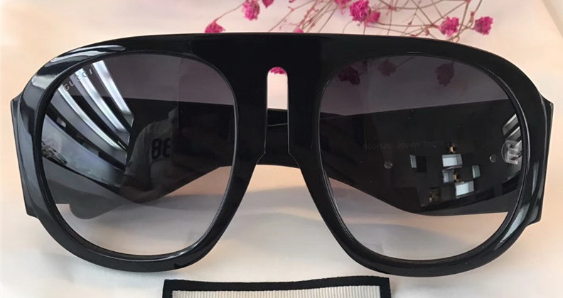 Square Fashion Sunglasses for wan/Women with Package Free Shipping Sun Glasses Sunglasses 2017 New num37
Square Fashion Sunglasses for wan/Women with Package Free Shipping Sun Glasses Sunglasses 2017 New num37