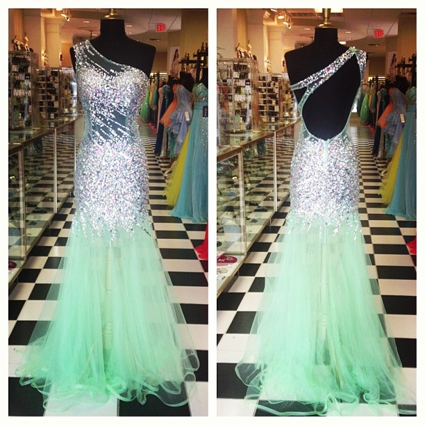Real Images Mint Green Mermaid Prom Dresses 2015 Sparkly Sequined Crystal One Shoulder Backless Evening Dress Party Pageant Dress for Women, Champagne
Real Images Mint Green Mermaid Prom Dresses 2015 Sparkly Sequined Crystal One Shoulder Backless Evening Dress Party Pageant Dress for Women, Champagne