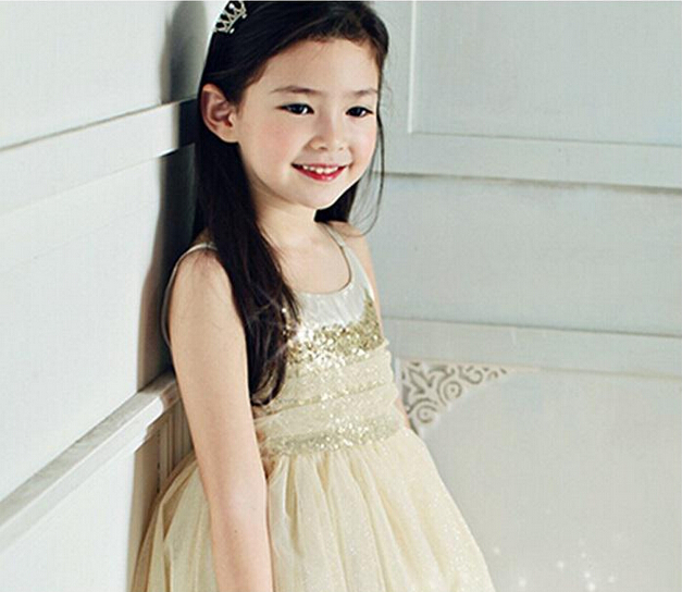 Fasion new mixed colors Children Christmas Baby Girl Princess Sleeveless party Birthday lace Tutu Sequins Dresses, Red
Fasion new mixed colors Children Christmas Baby Girl Princess Sleeveless party Birthday lace Tutu Sequins Dresses, Red