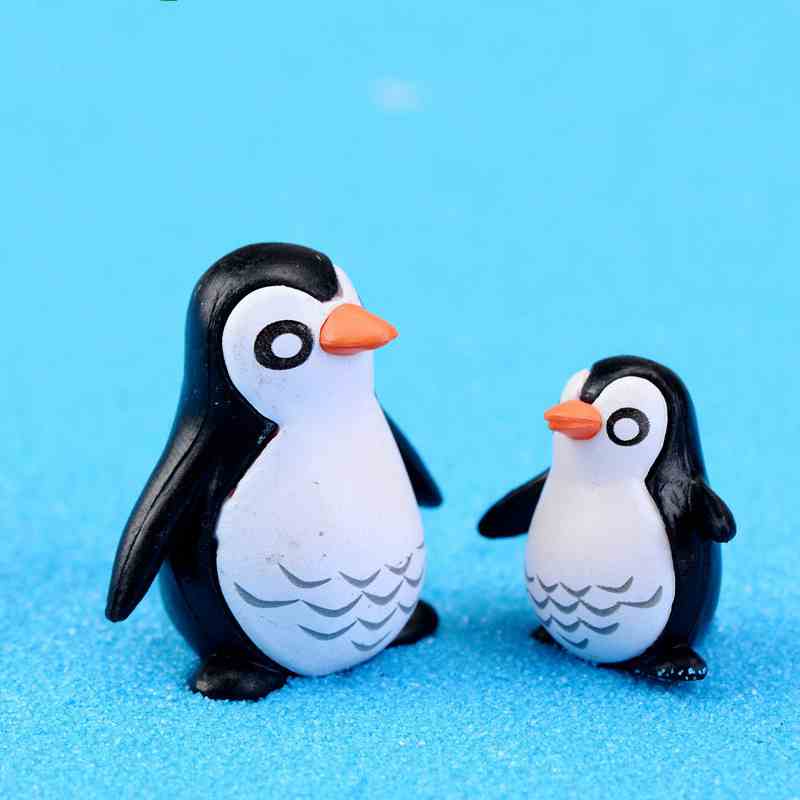 Penguins Miniature Fairy Garden Decoration Father and Son Micro Landscape Doll Ornament Desktop Gift DIY Material Moss Terrarium Zakka
Penguins Miniature Fairy Garden Decoration Father and Son Micro Landscape Doll Ornament Desktop Gift DIY Material Moss Terrarium Zakka