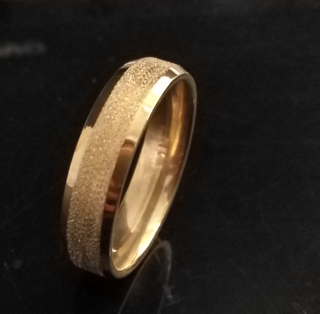 New 50PCS Top Color Mix Stainless Steel Band Rings 6mm Men's Fashion Finger Classic Wedding Rings Men Women Comfort fit Quailty Jewelry lots