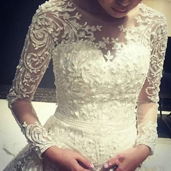 Bling Luxury Long Sleeve Wedding Dresses Full Applique Beads Sequins Long Train Jewel Neck Plus Size Wedding Dress Arabic Bridal Gown
