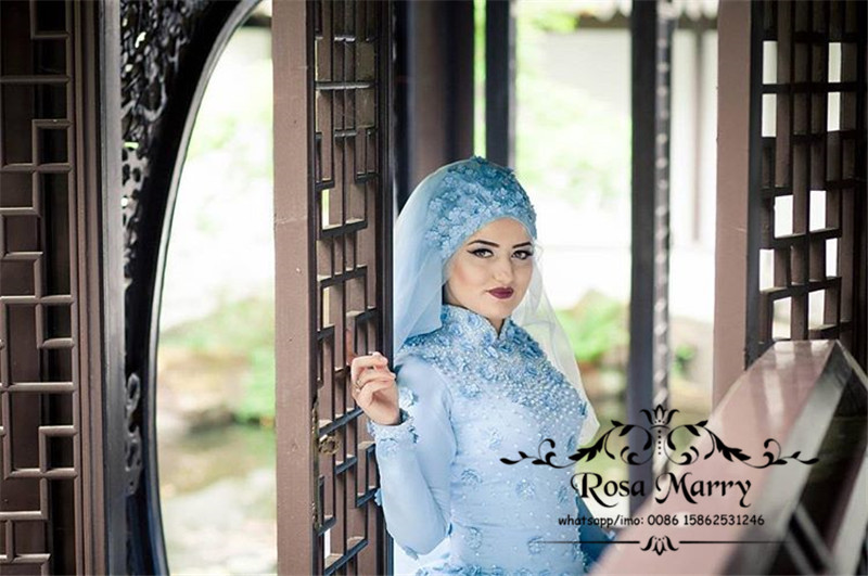 Light Blue Islamic Hijab 3D Floral Wedding Dresses 2020 Ball Gown High Neck Long Sleeves Beaded Plus Size Country Kaftan Abayas Bridal Gowns