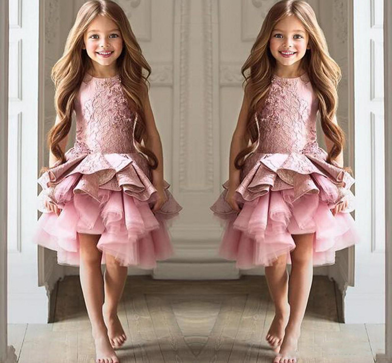 Hot Sale Dusty Pink Flower Girls Dresses Jewel Neck Sleeveless Pageant Gowns Tiered Ruffle With Applique Knee Length Formal Party Gowns, Brown
Hot Sale Dusty Pink Flower Girls Dresses Jewel Neck Sleeveless Pageant Gowns Tiered Ruffle With Applique Knee Length Formal Party Gowns, Brown