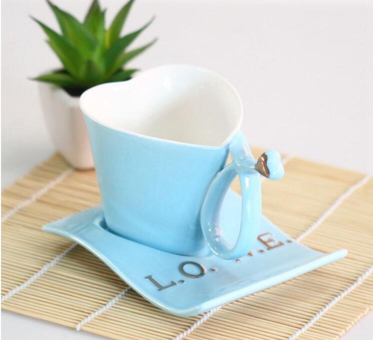 Cup for Lovers Wedding Party Gifts Creative Romantic Heart-shaped Ceramic Cup Couple Coffee Cup Saucer Love Confession Wedding Supplies C02