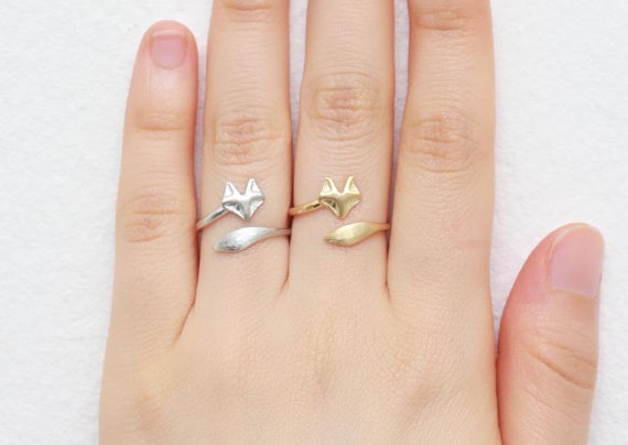 10PCS- R023 Gold Silver Cute Fox Adjustable Rings Simple 3d Animal Face Ring Fox Tail Tiny Twisted Fox for Women
10PCS- R023 Gold Silver Cute Fox Adjustable Rings Simple 3d Animal Face Ring Fox Tail Tiny Twisted Fox for Women