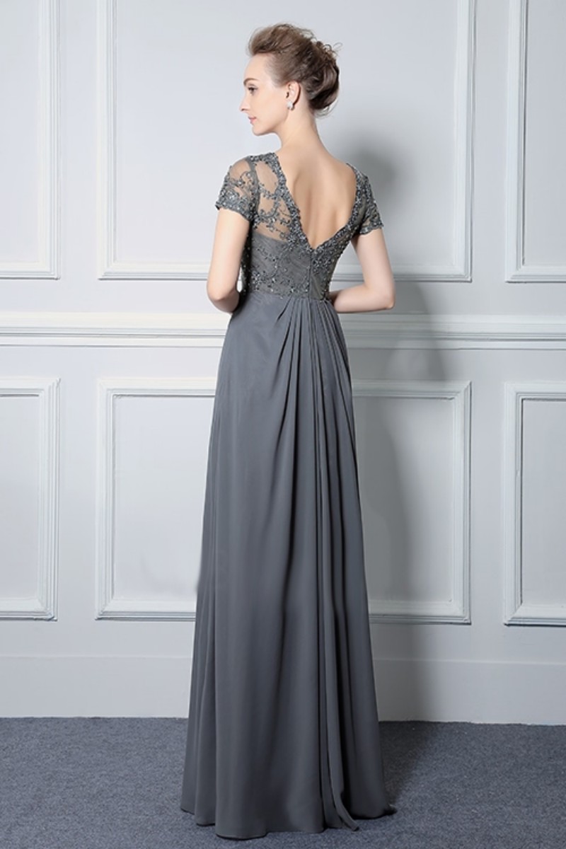 Short Sleeve Long Mother Of The Bride Dresses Floor Length Grey Lace Applique Jewel Neck Plus Size Formal Dress Mother's Gown Evening Gowns