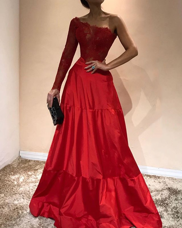 One Shoulder Red Lace Formal Dresses A-Line Long Sleeve Sexy Evening Dress Gowns Taffeta Skirt Party Dress for Women, Gray
One Shoulder Red Lace Formal Dresses A-Line Long Sleeve Sexy Evening Dress Gowns Taffeta Skirt Party Dress for Women, Gray