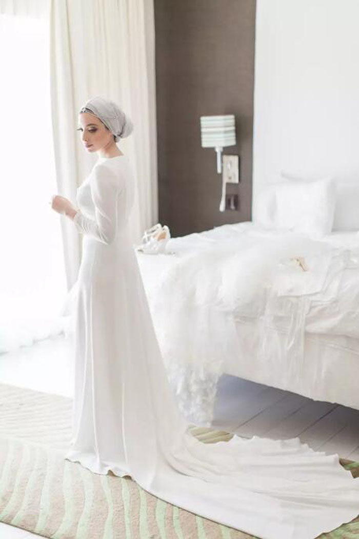 2018 Muslim Wedding Dresses Modest White Chiffon Long Sleeve Embroidery With Crystals Beads Beach Bridal Gowns Custom Made China EN11015