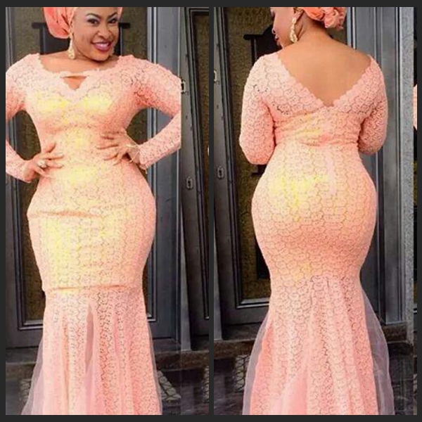 Full Pink Lace Evening Dresses Plus Size Mermaid V Neck Long Sleeve Open Back Arabic Womens Formal Prom Party Gowns Custom Made