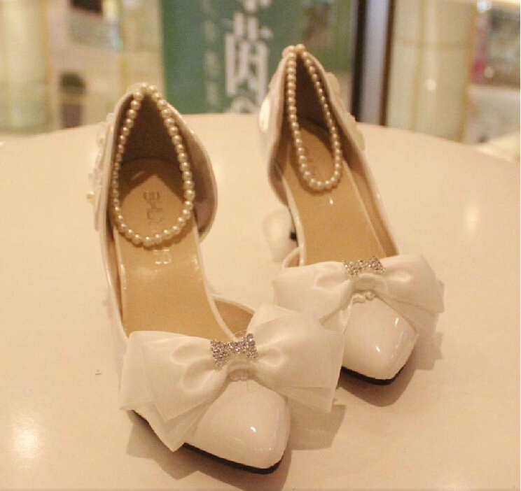 Fashion Holy White Wedding Shoes Pear Anklets Applique Bow Rhinestones Various Heels to Choose Walking Graceful Events Bridal Shoes