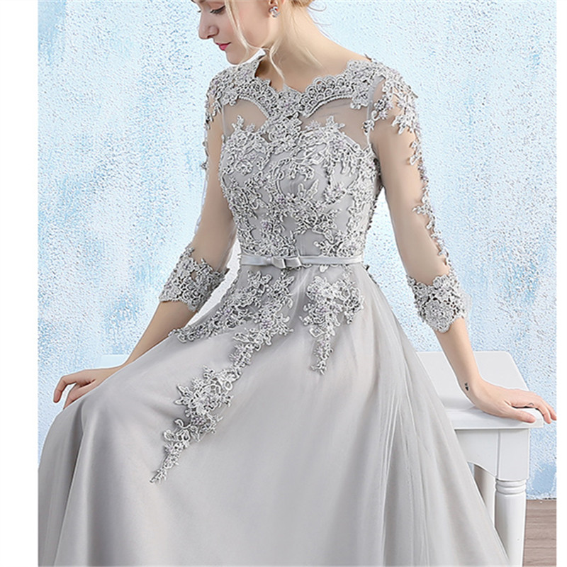 Gorgeous Light Gray Mother of the Bride Dresses Illusion Sheer with Applique Major Beading Zipper Back Evening Party Dresses