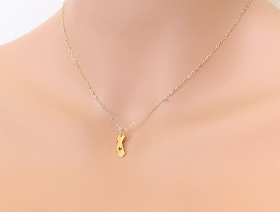 10PCS Outline California Map Necklace With Heart USA CA State I Heart Love Necklaces