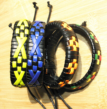 The New Genuine Leather Wrap Braided Bracelets cross candy color Grid Punk Lover's Wristband Men women Handmade Mix order 20pcs
The New Genuine Leather Wrap Braided Bracelets cross candy color Grid Punk Lover's Wristband Men women Handmade Mix order 20pcs
