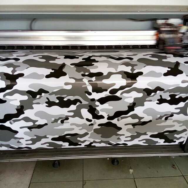 Black white CAMO Graffiti Camouflage Vinyl Wrap Sheet Stickerbomb Arctic Camo Sticker with air release for Car wrap Vehicle wrap 1.52x 30m