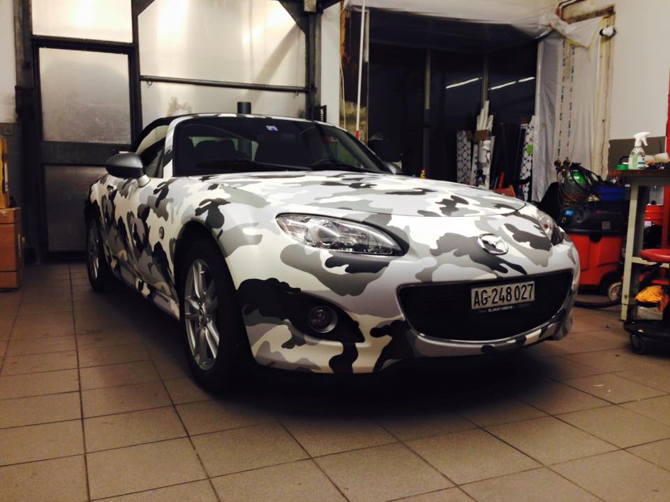 Black white CAMO Graffiti Camouflage Vinyl Wrap Sheet Stickerbomb Arctic Camo Sticker with air release for Car wrap Vehicle wrap 1.52x 30m