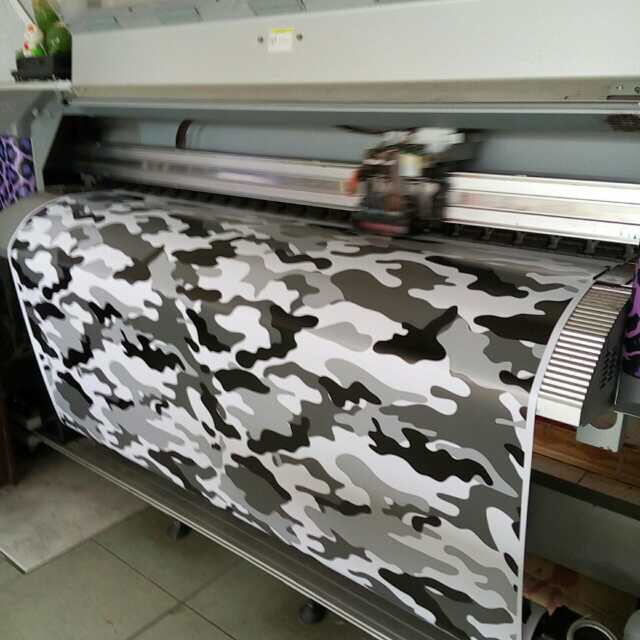 Black white CAMO Graffiti Camouflage Vinyl Wrap Sheet Stickerbomb Arctic Camo Sticker with air release for Car wrap Vehicle wrap 1.52x 30m