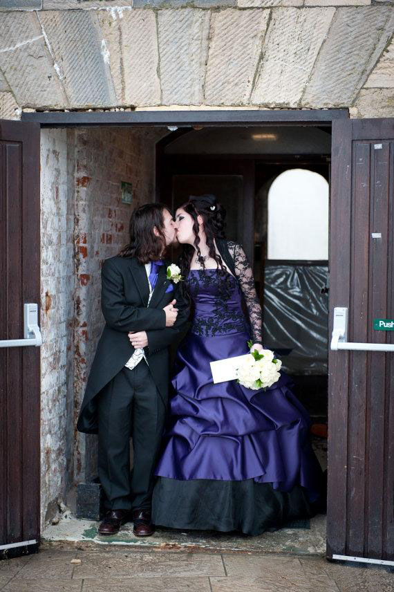 2016 Black and Royal Blue Gothic Wedding Dresses Long Sleeve Jacket Ruched Corset A-line Lace and Satin Halloween Masquerade Formal Gowns