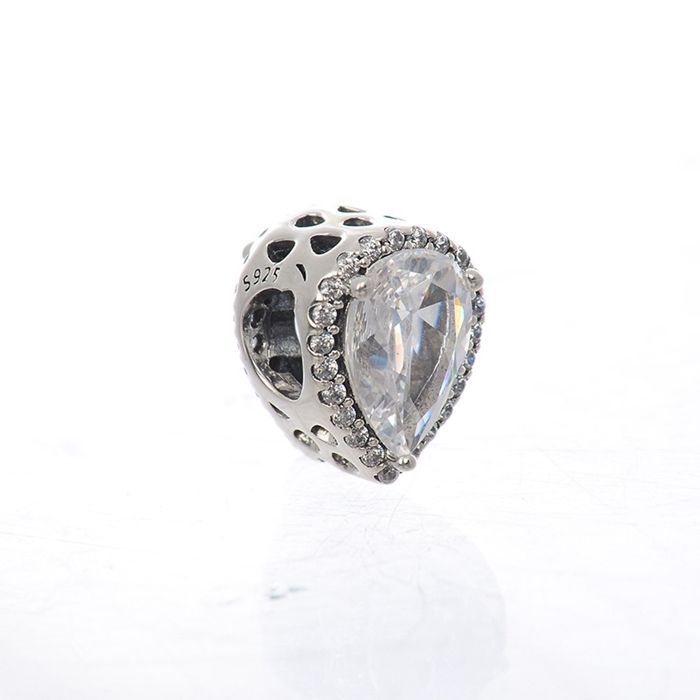 Radiant Teardrop Charm S925 sterling silver fits for original brand bracelet 796245CZ H8
Radiant Teardrop Charm S925 sterling silver fits for original brand bracelet 796245CZ H8