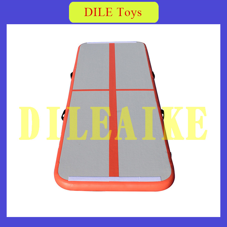 300x100x10cm Gym air track floor pad home gymnastics inflatable rolling mat double-wall fabric tumble mat+one pump
300x100x10cm Gym air track floor pad home gymnastics inflatable rolling mat double-wall fabric tumble mat+one pump