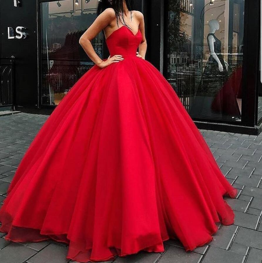 Ball Gown Prom Dresses 2024 Black,Red Sexy Backless Floor Length Evening Gowns Satin and Tulle