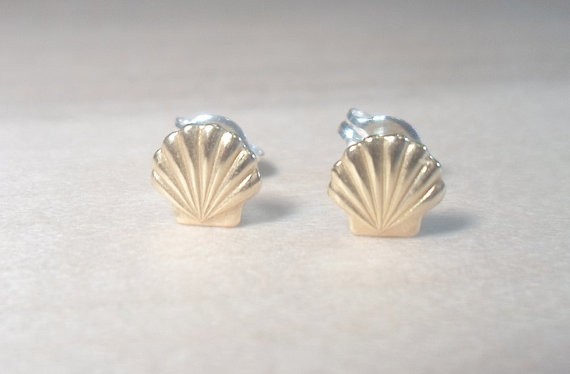 10Pair Gold Silver Sea Clam Shell Earrings Seashell Stud Earrings Beach Conch Earrings Nautical Ariel Mermaid Studs Jewelry