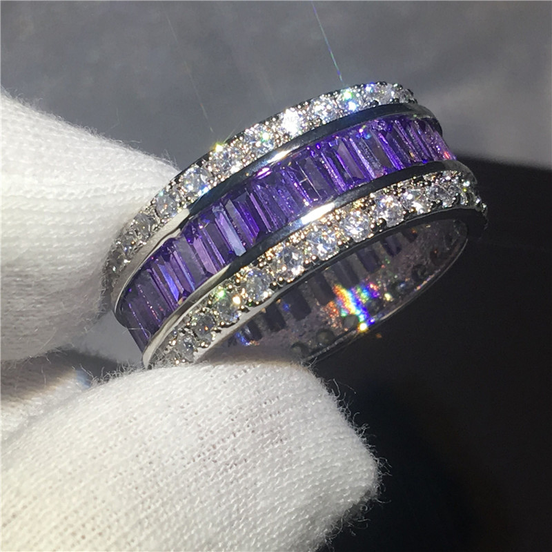 Fashion ring Full princess cut 15ct Purple zircon stone White gold filled Anniversary wedding band rings for women men Bijoux
Fashion ring Full princess cut 15ct Purple zircon stone White gold filled Anniversary wedding band rings for women men Bijoux