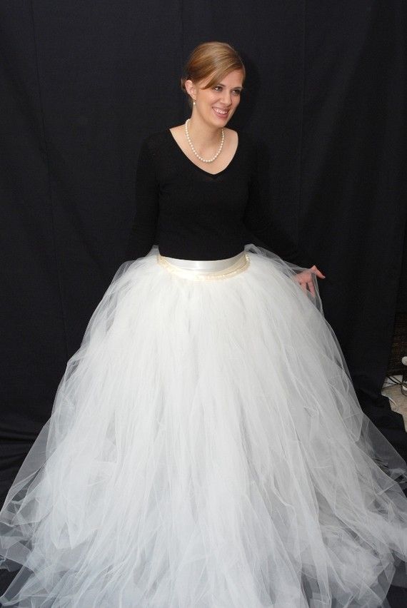 White Fluffy Maxi Skirts Floor Length Adult Tulle Modest Tousy Skirts for Women Ruffles Hot Sale Tulle Skirts, Black
White Fluffy Maxi Skirts Floor Length Adult Tulle Modest Tousy Skirts for Women Ruffles Hot Sale Tulle Skirts, Black