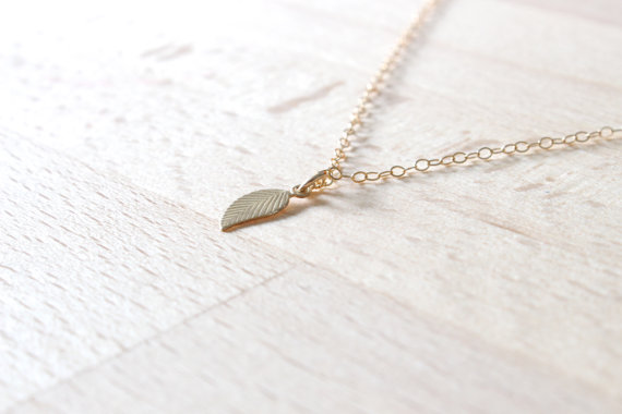 10PCS New Small Tiny Tree Leaf Necklace Simple Cute Nature Feather Necklaces for Ladies Women Gift
