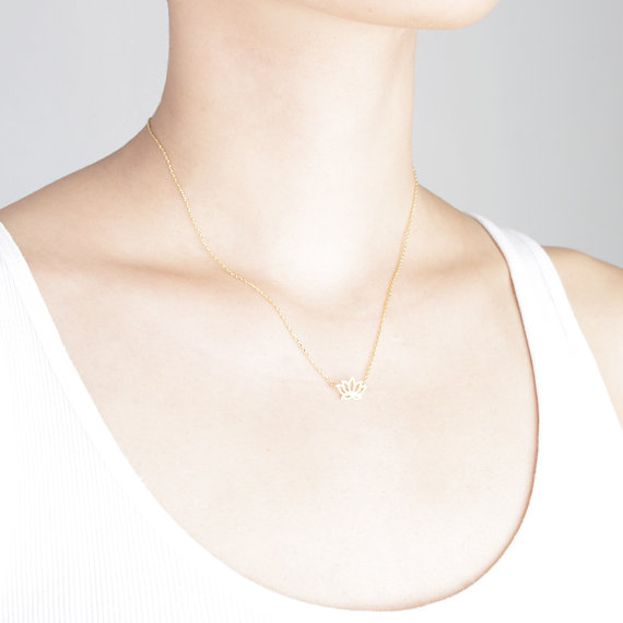 10PCS Gold Silver Color Tiny Lotus Necklace Lotus Flower Necklace Petal Bloom Blossom Necklaces Plant Jewelry for lady women