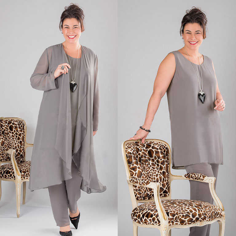 2020 Mother of the Bride Pant with Chiffon Wrap Formal Party Wedding Mother of Bride Pant Suits Plus Size Cheap Custom Made
2020 Mother of the Bride Pant with Chiffon Wrap Formal Party Wedding Mother of Bride Pant Suits Plus Size Cheap Custom Made