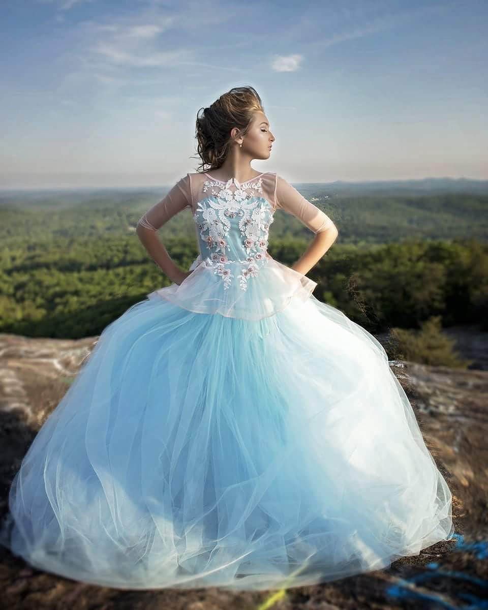 Little Fashion Girls Pageant Dresses With Sleeves Appliques Toddler Ball Gown Wer Girl Dress Or Length Beaded First Communion Gowns