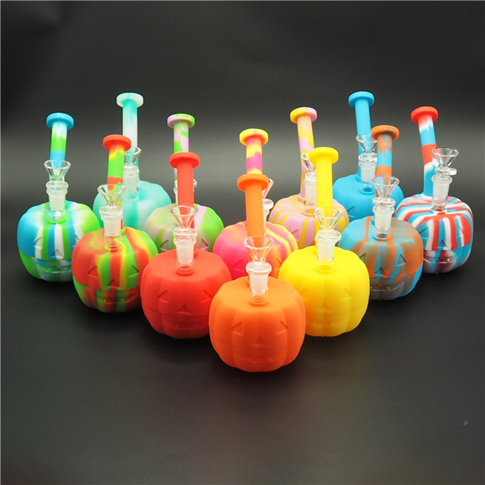 Silicone Oil Rigs Glass Bong Glass Halloween pumpkin Water Pipe with Glass bowl smoking water pipe
Silicone Oil Rigs Glass Bong Glass Halloween pumpkin Water Pipe with Glass bowl smoking water pipe