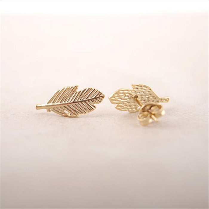 Leaf Ear Stud for Women High Quality Ear Studs 18K Gold Plated Ear Studs for Sale29
Leaf Ear Stud for Women High Quality Ear Studs 18K Gold Plated Ear Studs for Sale29