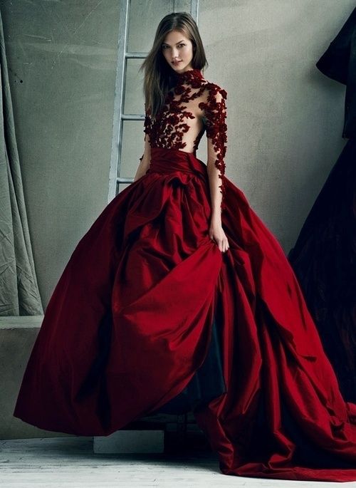 Flawless Dark Red Appliqued Prom Dresses Ball Gown High Neck Sheer Long Sleeves Evening Gowns Sweep Train Satin Formal Dress
Flawless Dark Red Appliqued Prom Dresses Ball Gown High Neck Sheer Long Sleeves Evening Gowns Sweep Train Satin Formal Dress