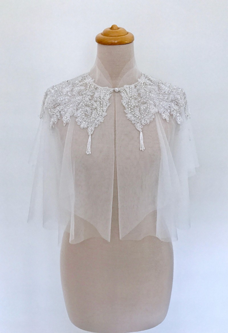 Unique Bridal Wraps Modest Lace Applique Beaded High Neck Sheath Wedding Bridal Bolero For Wedding Dresses Sleeveless Custom Made Jacket