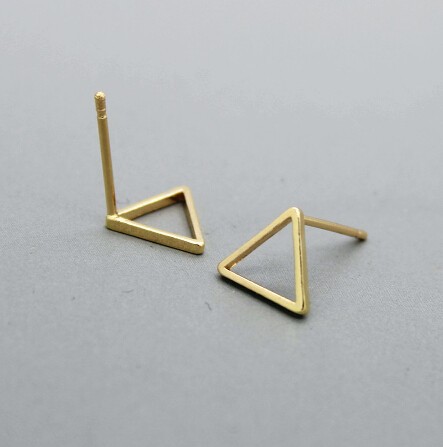 10Pair- S015 Gold Silver Tiny Hollow Triangle Stud Earrings Open Line Triangle Stud Earrings Geometric Jewelry for Women
10Pair- S015 Gold Silver Tiny Hollow Triangle Stud Earrings Open Line Triangle Stud Earrings Geometric Jewelry for Women