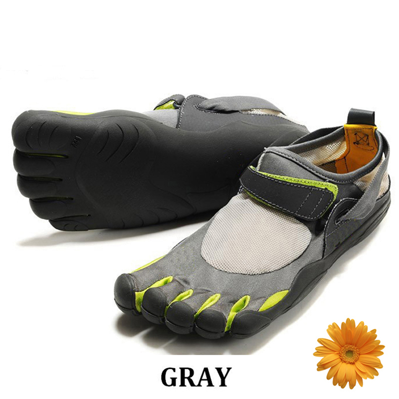 sneakers with toes