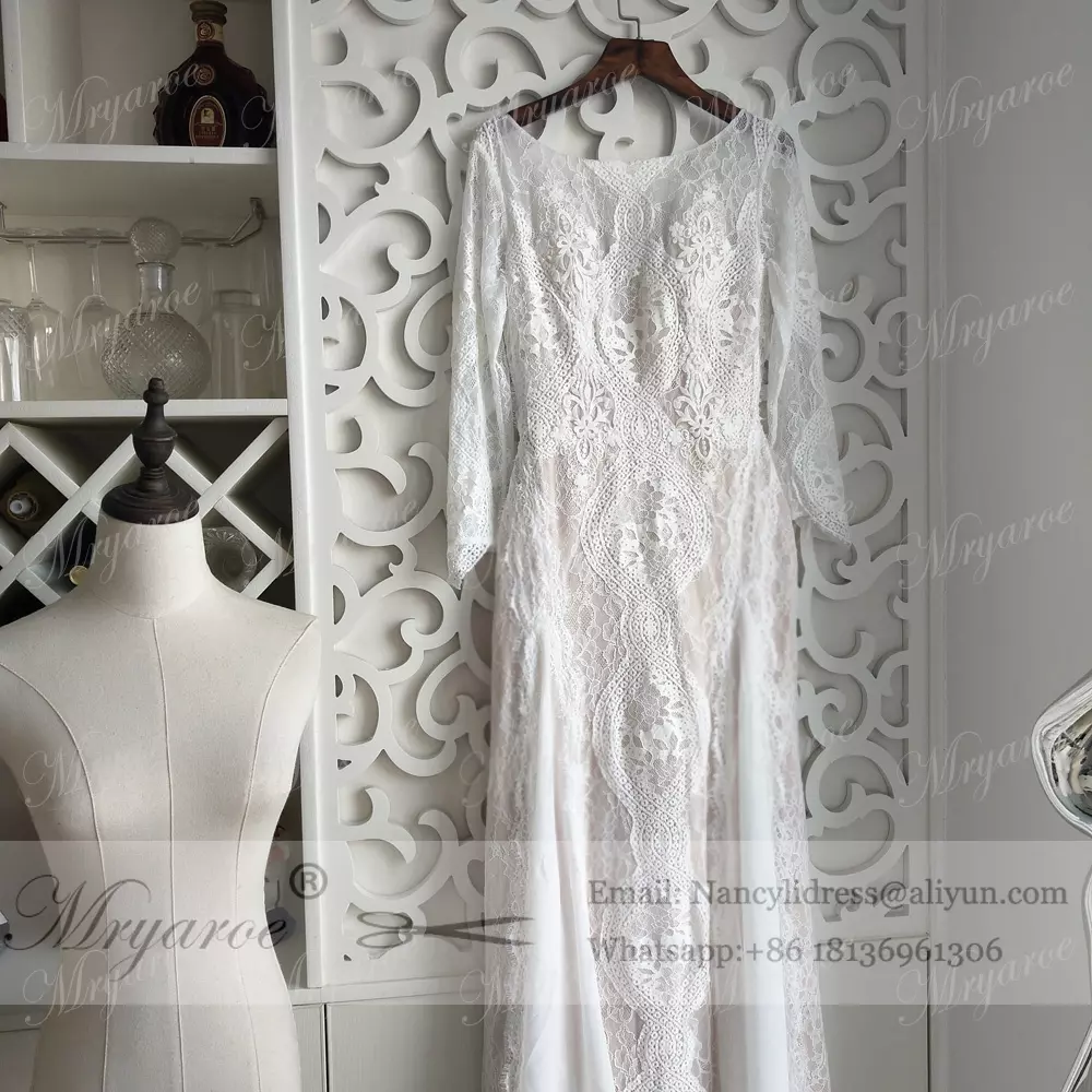 Vintage Lace Bohemian Wedding Dresses French Lace Long Sleeve Boho Wedding Dress Open Back Floor Length Bridal Gown vestido de noiva