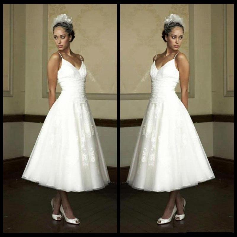 Vintage Style Tea Length Wedding Dresses Spaghetti Straps Lace Tulle A-Line Short Bridal Gowns Lace up Back Custom Made W1036, Black 
Vintage Style Tea Length Wedding Dresses Spaghetti Straps Lace Tulle A-Line Short Bridal Gowns Lace up Back Custom Made W1036, Black