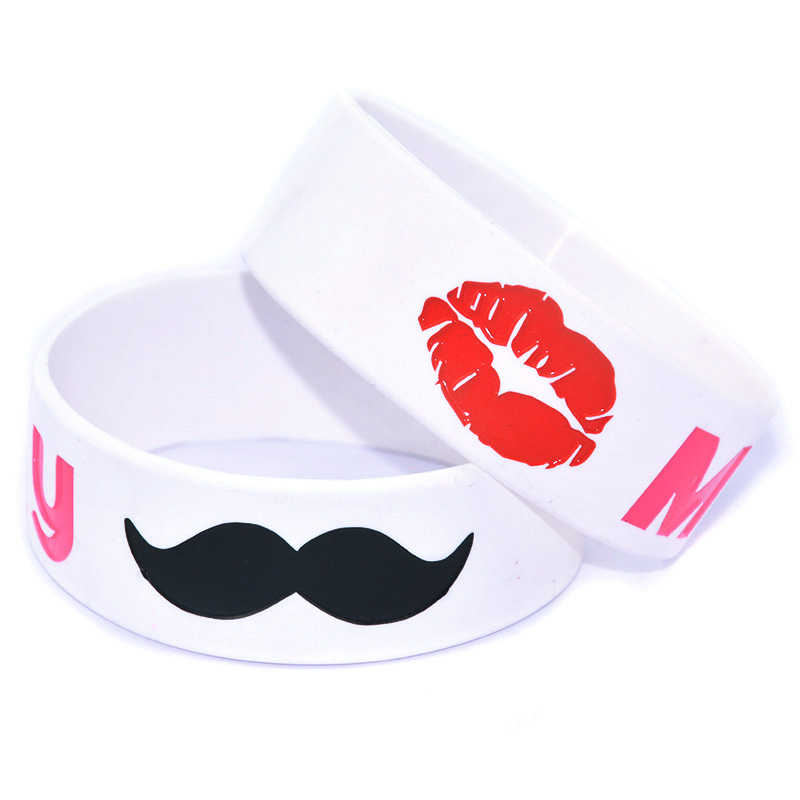1PC Kiss My Mustache Silicone Wristband White 1 Inch Wide Fashion Decoration Rubber Gift Adult Size