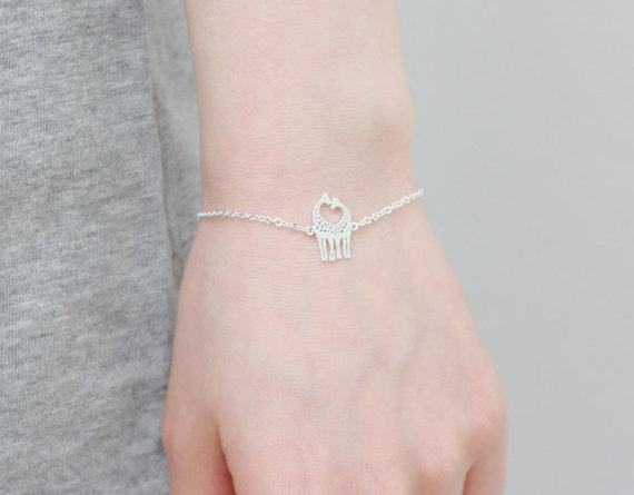 30PCS- B023 Gold Silver Cute Heart Loving Giraffes Bracelets Simple lovely Twin Giraffe Deer Bracelet Animal jewelry for couples