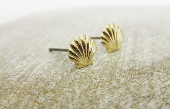10Pair Gold Silver Sea Clam Shell Earrings Seashell Stud Earrings Beach Conch Earrings Nautical Ariel Mermaid Studs Jewelry