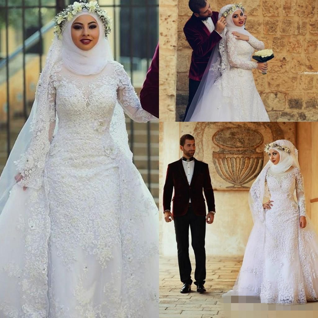 Long Sleeves Lace Muslim Mermaid Wedding Dresses Arabic Islamic Hijab Wedding Dress High Neck Bridal Gowns With Long Train Appliques, Gold
Long Sleeves Lace Muslim Mermaid Wedding Dresses Arabic Islamic Hijab Wedding Dress High Neck Bridal Gowns With Long Train Appliques, Gold