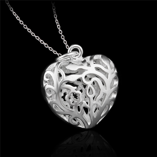 Factory price 925 Sterling silver hollow heart pendant necklace fashion jewelry Valentine's Day gift for girls free shipping
Factory price 925 Sterling silver hollow heart pendant necklace fashion jewelry Valentine's Day gift for girls free shipping