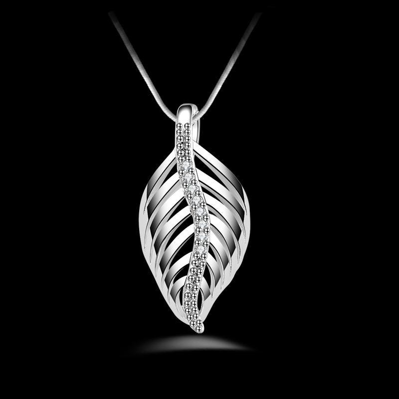 Free shipping fashion high quality 925 silver Female leaves with diamond jewelry 925 silver necklace Valentine's Day holiday gifts hot 1628