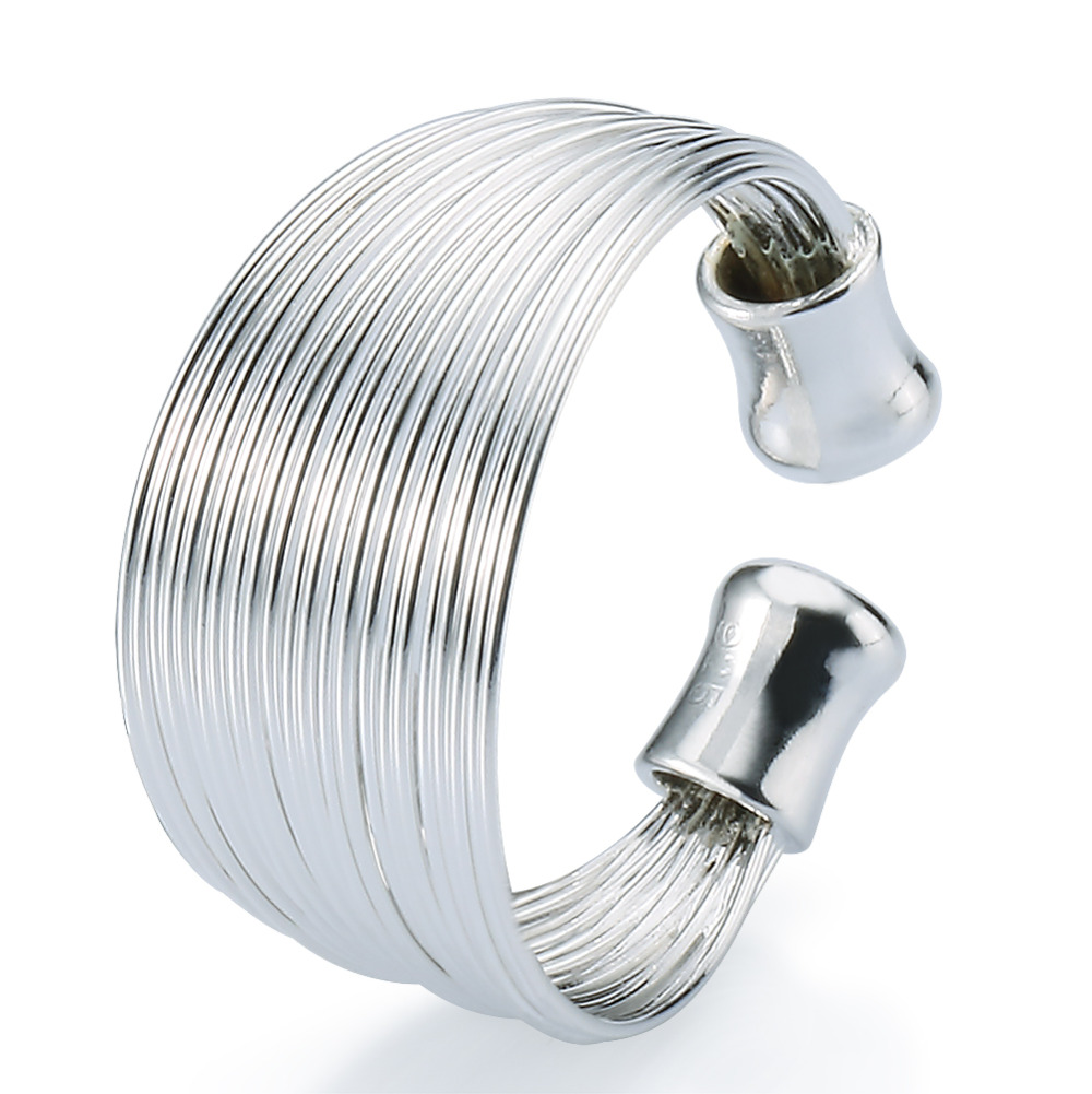 Factory direct wholesale retail high quality jewelry 925 Sterling Silver ring 28 lines adjustable ring fashion couple ring
Factory direct wholesale retail high quality jewelry 925 Sterling Silver ring 28 lines adjustable ring fashion couple ring