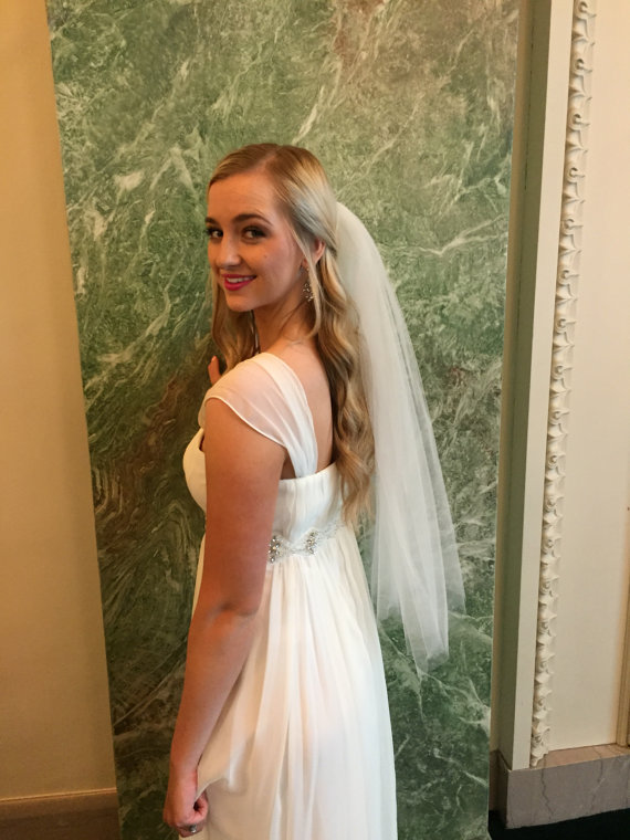 New Top Qualityr Cheap Best Sale Elbow White Ivory Cut Edge VeilMantilla Bridal Head Pieces For Wedding Dresses
New Top Qualityr Cheap Best Sale Elbow White Ivory Cut Edge VeilMantilla Bridal Head Pieces For Wedding Dresses
