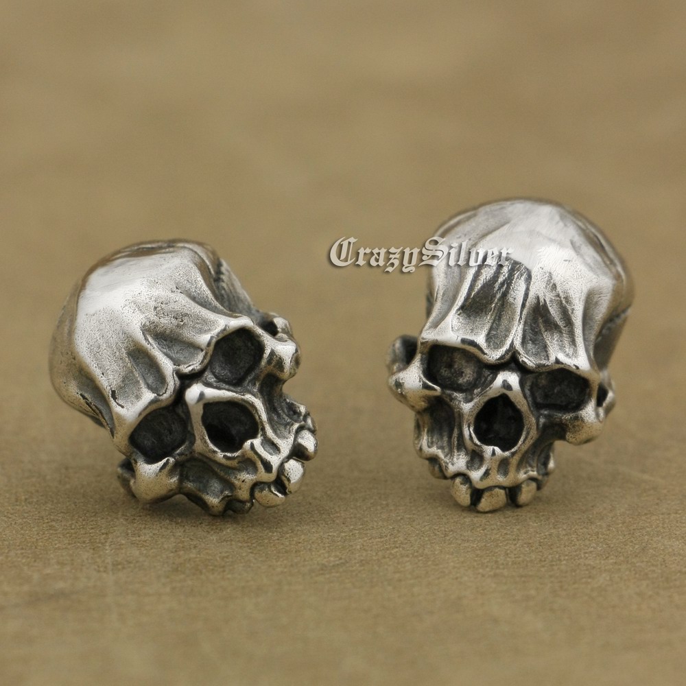 LINSION 925 Sterling Silver Mens Biker Rock Punk Skull Stud Earrings TA40
LINSION 925 Sterling Silver Mens Biker Rock Punk Skull Stud Earrings TA40